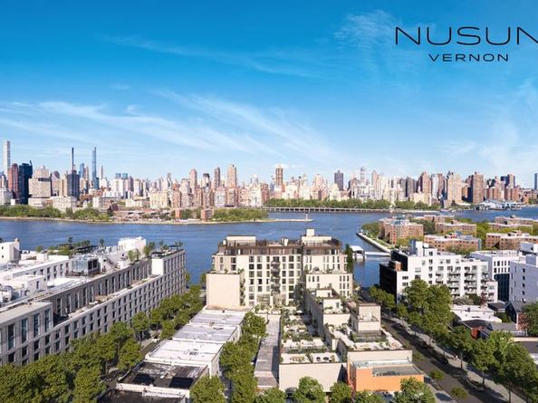 30-55 Vernon Boulevard 6H, Queens NY 11102