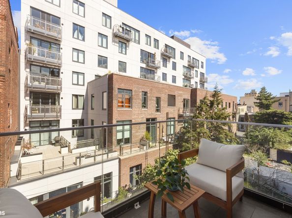 131 Devoe Street 4C, Brooklyn NY 11211