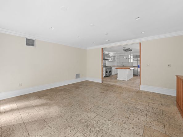 522 East 89th Street, New York NY 10128