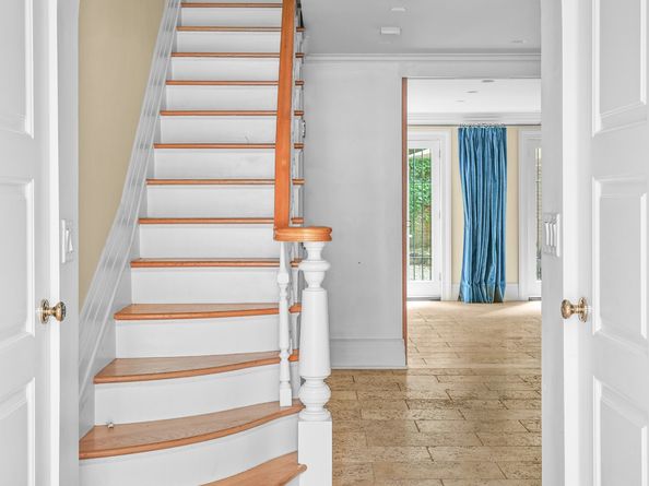 522 East 89th Street, New York NY 10128