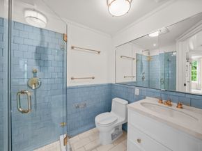 522 East 89th Street, New York NY 10128