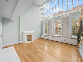 522 East 89th Street, New York NY 10128