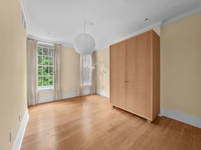 522 East 89th Street, New York NY 10128