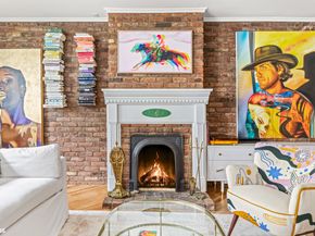 347 West 22nd Street 9, New York NY 10011