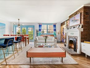 347 West 22nd Street 9, New York NY 10011