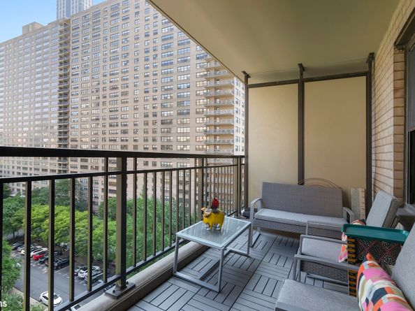 140 West End Avenue 11B, New York NY 10023
