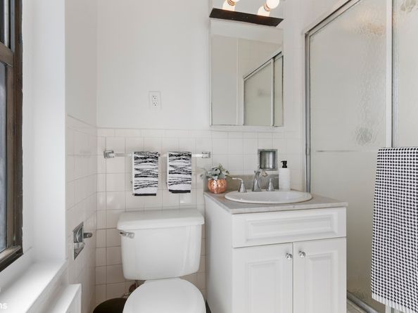 142 West End Avenue 18N, New York NY 10023