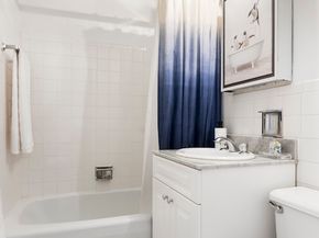 142 West End Avenue 18N, New York NY 10023