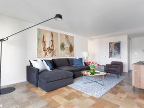 142 West End Avenue 18N, New York NY 10023