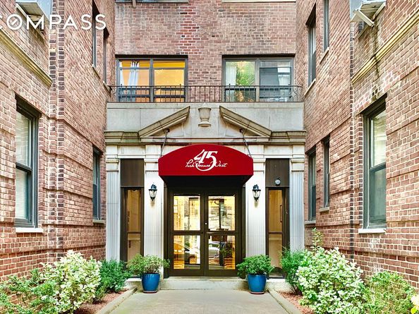 45 Park Terrace W 5A, New York NY 10034