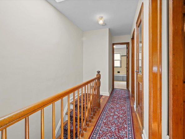 140 Van Cortlandt Park S, Bronx NY 10463
