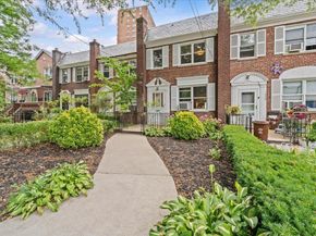 140 Van Cortlandt Park S, Bronx NY 10463