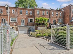 140 Van Cortlandt Park S, Bronx NY 10463