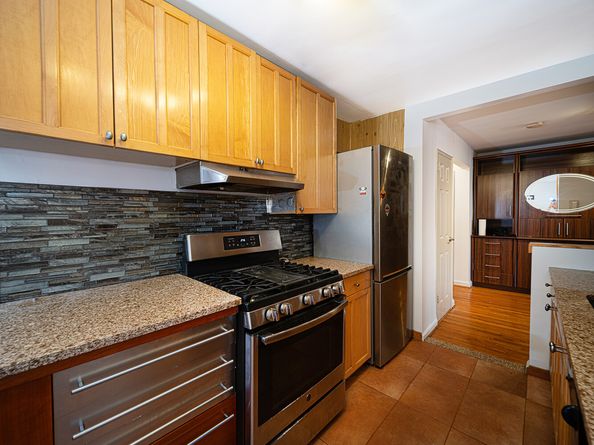 1717 East 18th Street 4F, Brooklyn NY 11229