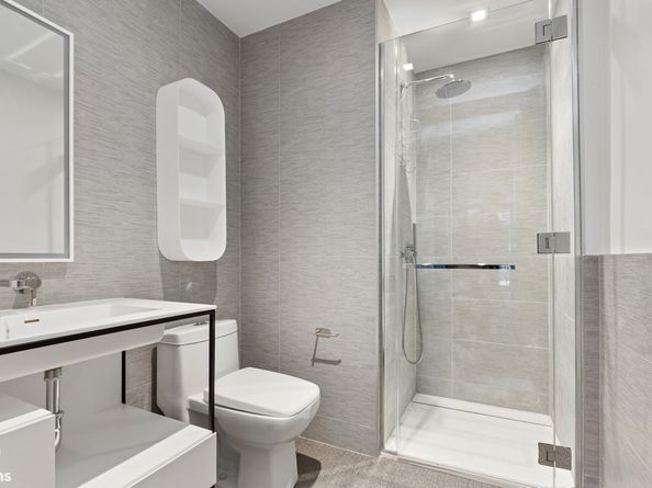 302 East 96th Street 302, New York NY 10128