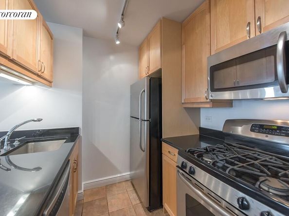 200 Rector Place 4H, New York NY 10280