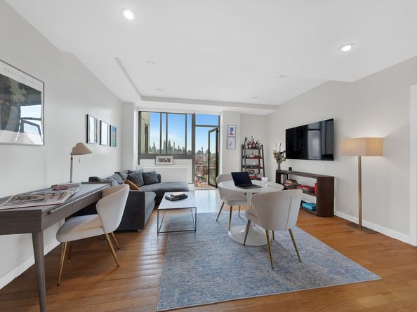 38 Delancey Street 15A, New York NY 10002