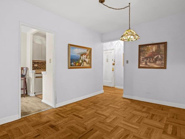 5601 Riverdale Avenue 5F, Bronx NY 10471