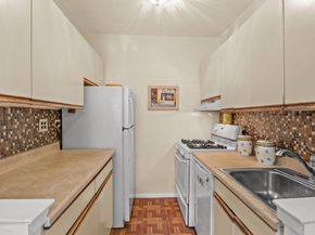 5601 Riverdale Avenue 5F, Bronx NY 10471