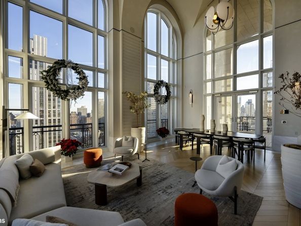 200 East 83rd Street 30B, New York NY 10028