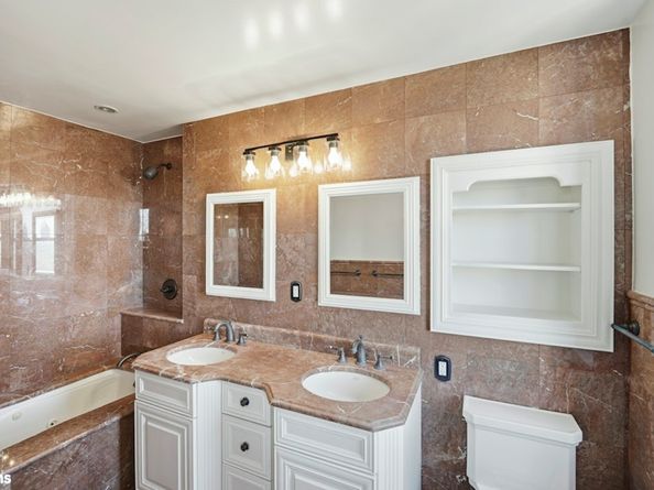 710 Park Avenue PH20B, New York NY 10021