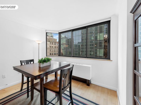 280 Park Avenue S 12L, New York NY 10010