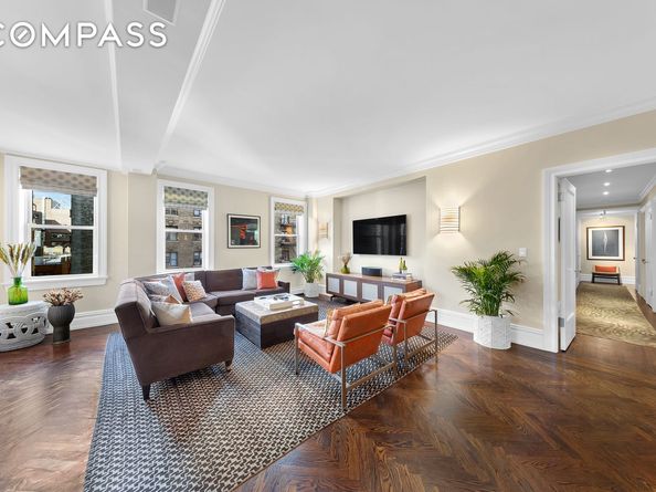 610 West 110th Street 8AB, New York NY 10025