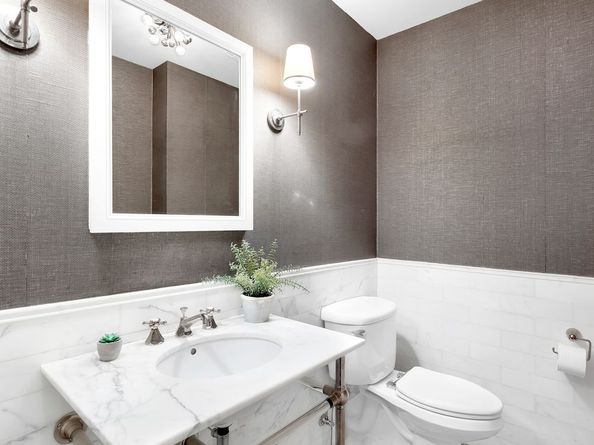 610 West 110th Street 8AB, New York NY 10025