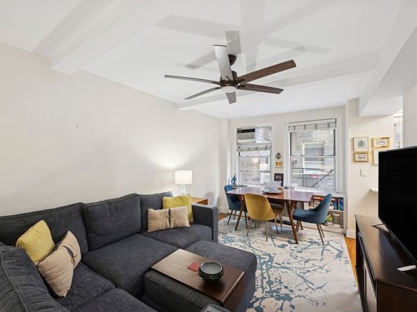 333 East 43rd Street 110/111, New York NY 10017