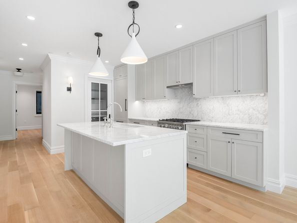 16 2nd Place Residence 2, Brooklyn NY 11231