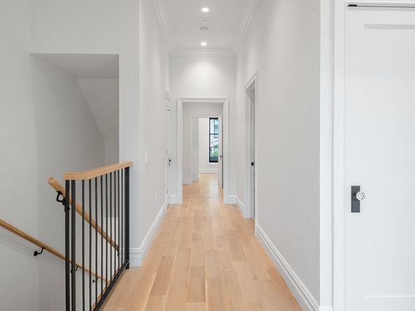 16 2nd Place Residence 2, Brooklyn NY 11231