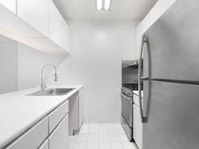 300 Albany Street 4A, New York NY 10280