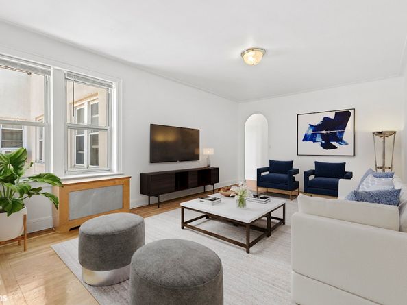 45-14 43rd Street 4D, Queens NY 11104