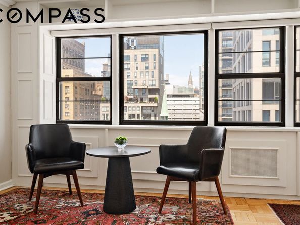 39 Gramercy Park N 17A, New York NY 10010