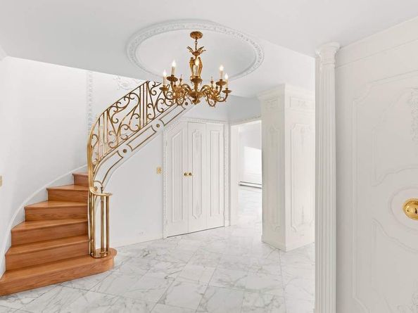 860 Fifth Avenue PHJ, New York NY 10065
