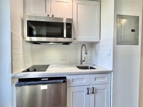 5 Tudor City Place 529, New York NY 10017