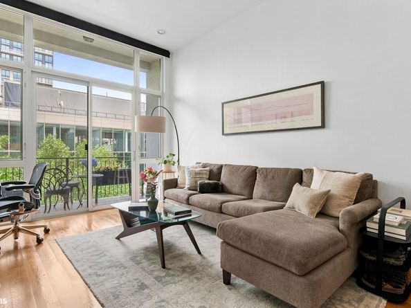 727 Dean Street 3R, Brooklyn NY 11238