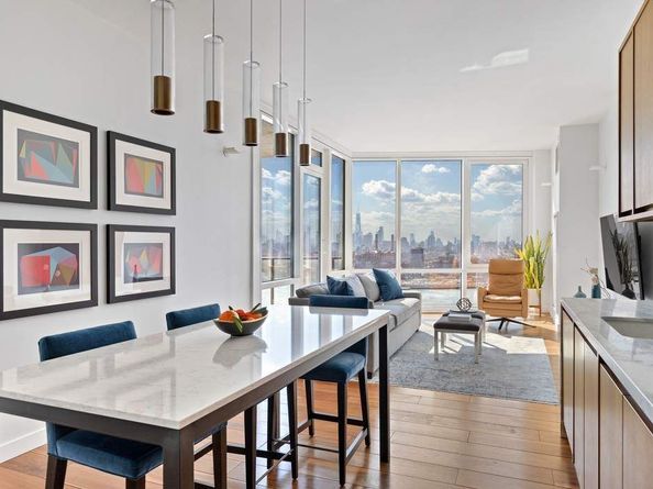 21 India Street 30K, Brooklyn NY 11222