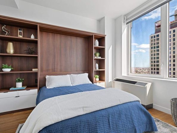 21 India Street 30K, Brooklyn NY 11222