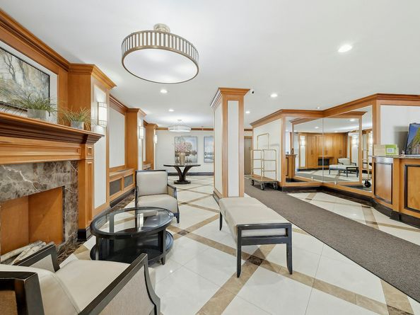 118-18 Union Turnpike 9B, Queens NY 11415