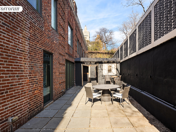 1 Beekman Place AB, New York NY 10022