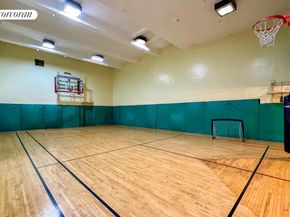 1 Beekman Place AB, New York NY 10022