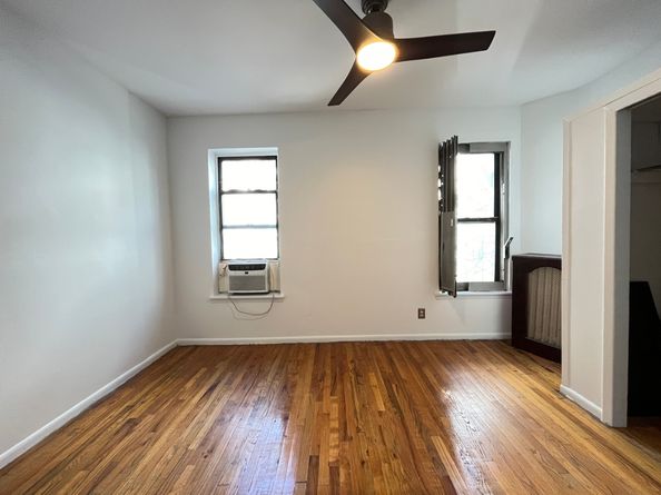 551 West 160th Street 4D, New York NY 10032