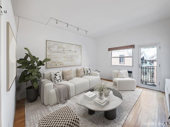 211 Thompson Street 4C, New York NY 10012