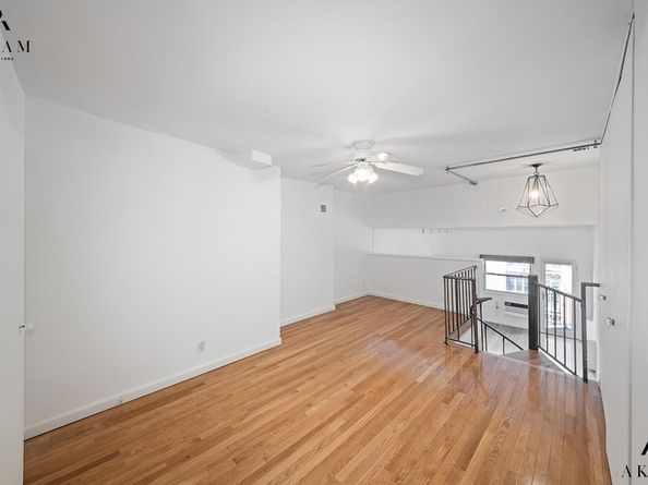 211 Thompson Street 4C, New York NY 10012