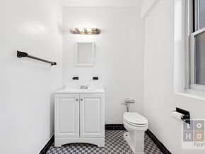 575 Grand Street E1105, New York NY 10002