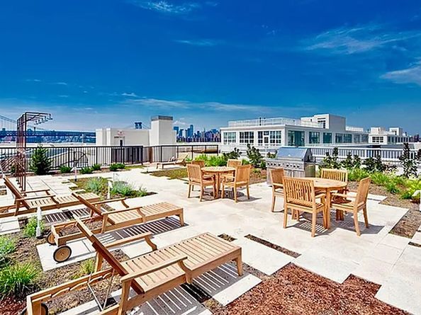 184 Kent Avenue A602, Brooklyn NY 11249