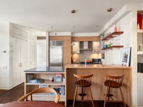 209 East 2nd Street 3, New York NY 10009