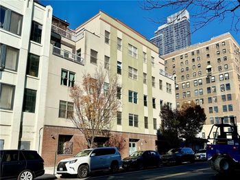 52 3rd Avenue