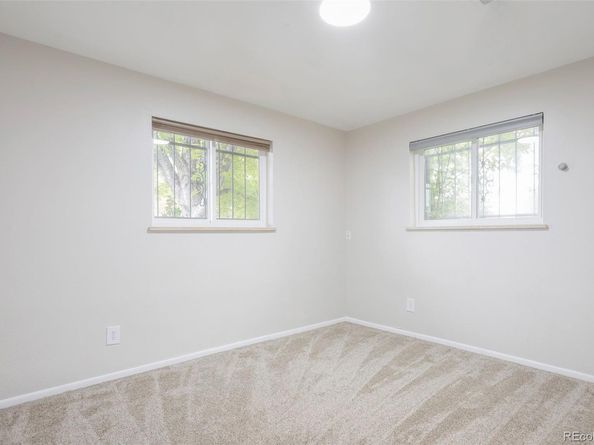 Undisclosed Address #7321110, Aurora CO 80012